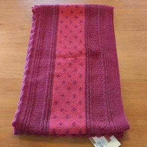 Oleana Wool Scarf